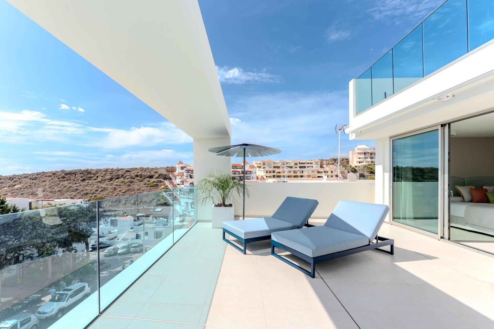 Caleta Suites Tenerife Costa Adeje  Exterior photo