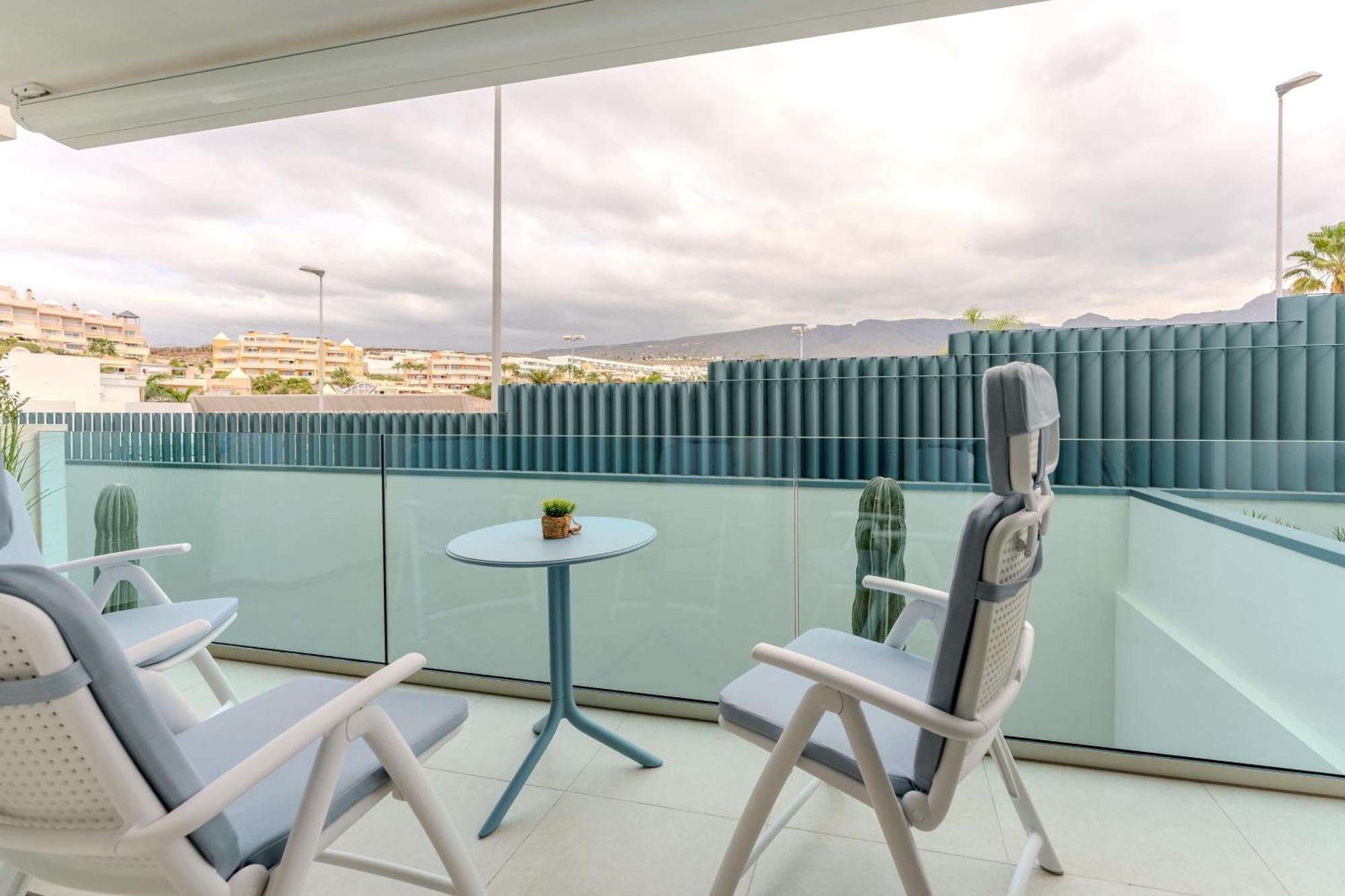 Caleta Suites Tenerife Costa Adeje  Exterior photo